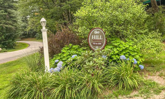 82 Winterwood Drive, Londonderry, NH 03053