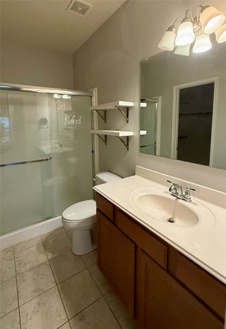 1425 Ravenwood Drive, Mansfield, TX 76063