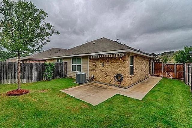 1425 Ravenwood Drive, Mansfield, TX 76063