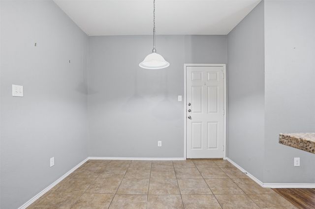 1425 Ravenwood Drive, Mansfield, TX 76063