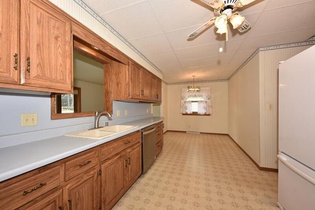 1620 Drexel BOULEVARD, South Milwaukee, WI 53172