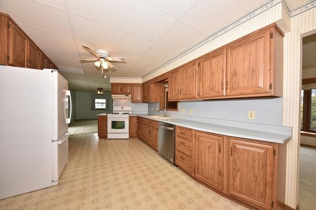 1620 Drexel BOULEVARD, South Milwaukee, WI 53172