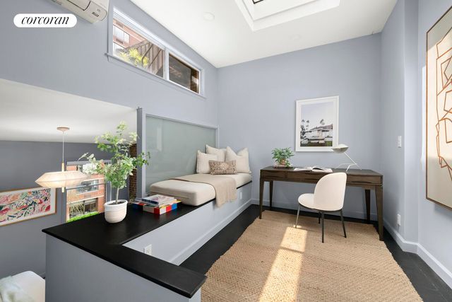 237 W 19th St Apt B, New York City, NY 10011