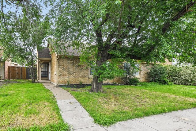 4620 Carr Street, The Colony, TX 75056