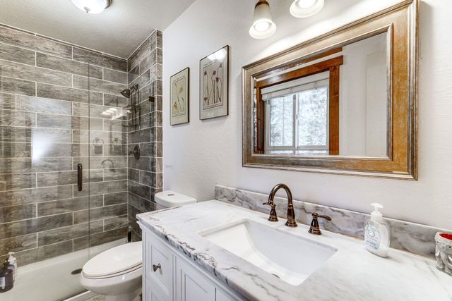 11495 Saint Bernard Drive, Truckee, CA 96161