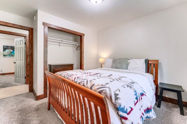 11495 Saint Bernard Drive, Truckee, CA 96161