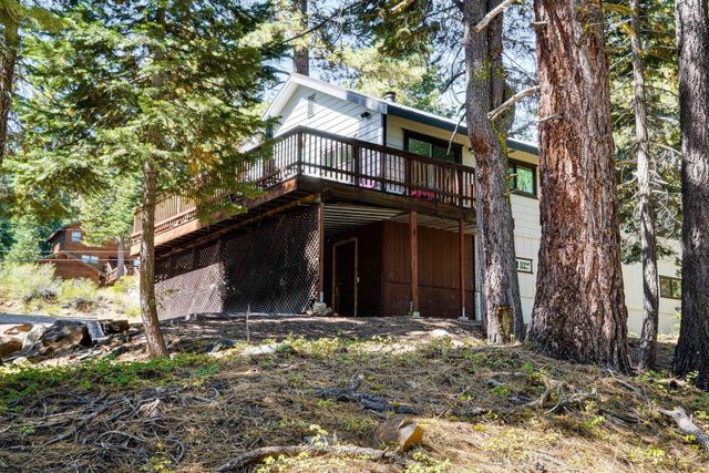 11495 Saint Bernard Drive, Truckee, CA 96161