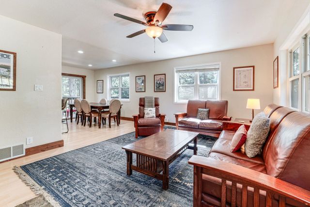 11495 Saint Bernard Drive, Truckee, CA 96161