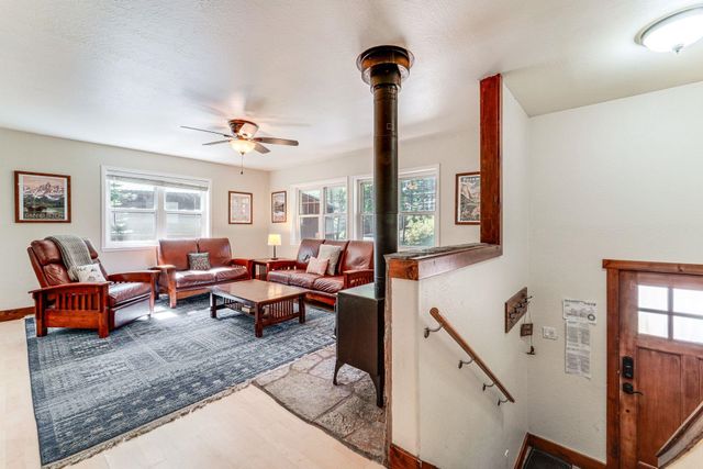 11495 Saint Bernard Drive, Truckee, CA 96161