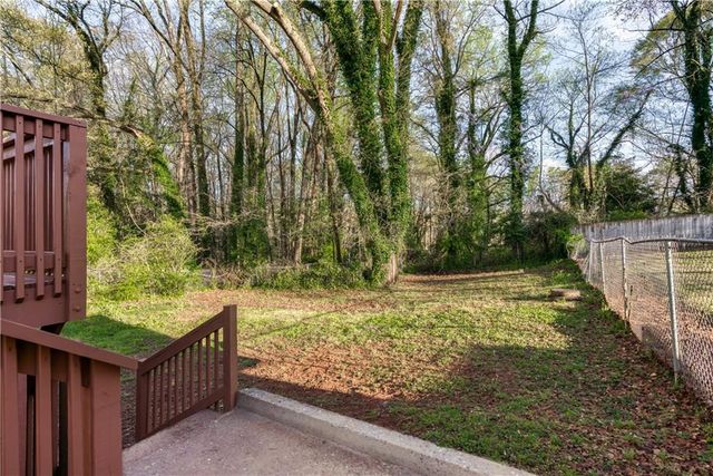 1357 Plaza Ave SW, Atlanta, GA 30310