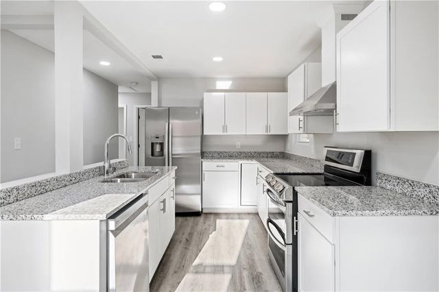 1357 Plaza Ave SW, Atlanta, GA 30310