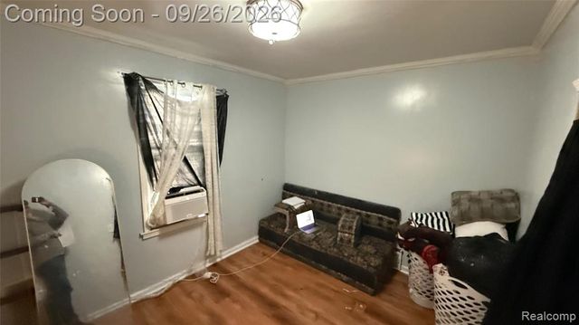 12117 Lumpkin Street, Hamtramck, MI 48212