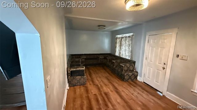 12117 Lumpkin Street, Hamtramck, MI 48212