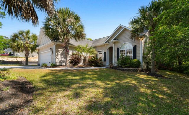 4387 McCorsley Ave., Little River, SC 29566