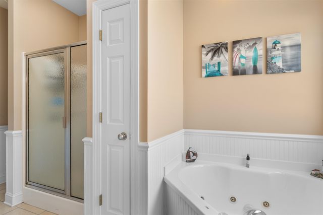 4387 McCorsley Ave., Little River, SC 29566