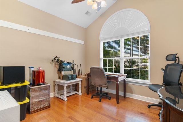 4387 McCorsley Ave., Little River, SC 29566