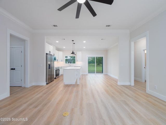 101 Yorkshire Lane, Waverly, GA 31565