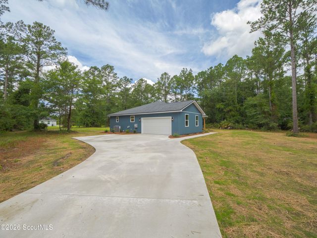 101 Yorkshire Lane, Waverly, GA 31565