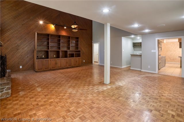 4111 Cruce Hill Drive, Fort Smith, AR 72901