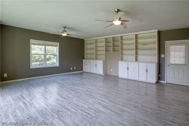 4111 Cruce Hill Drive, Fort Smith, AR 72901