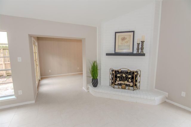 6703 Stonewater, Houston, TX 77084