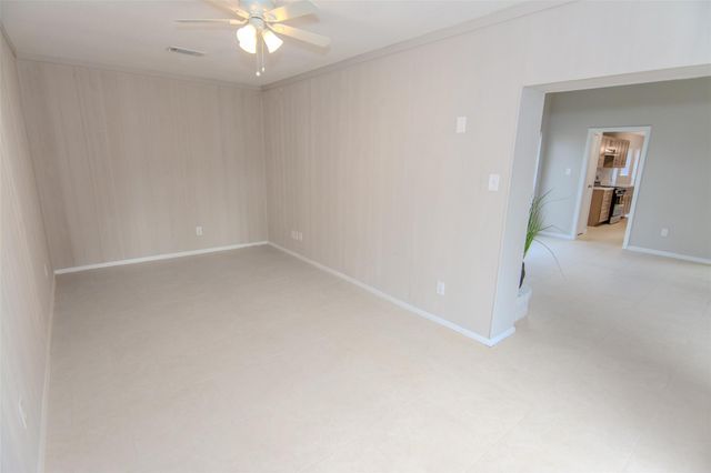 6703 Stonewater, Houston, TX 77084