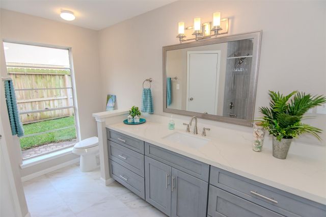 6703 Stonewater, Houston, TX 77084