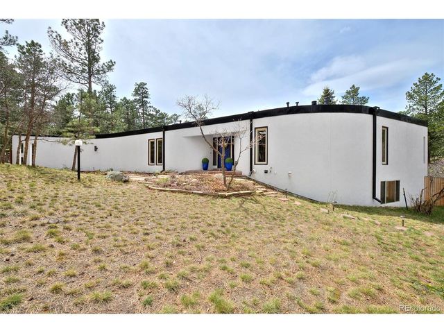 4693 Cheyenne Dr, Larkspur, CO 80118