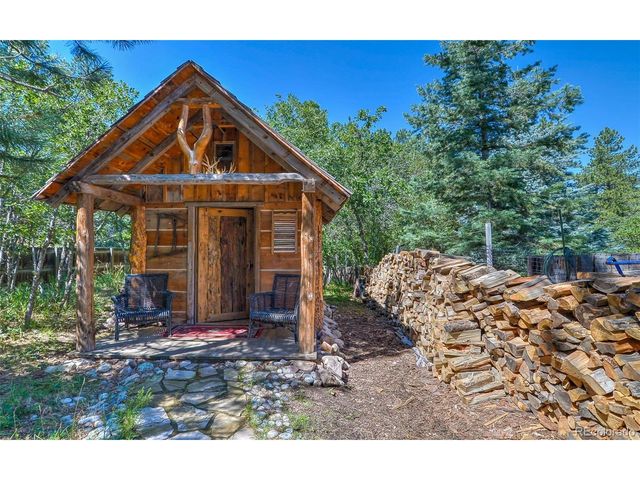 4693 Cheyenne Dr, Larkspur, CO 80118