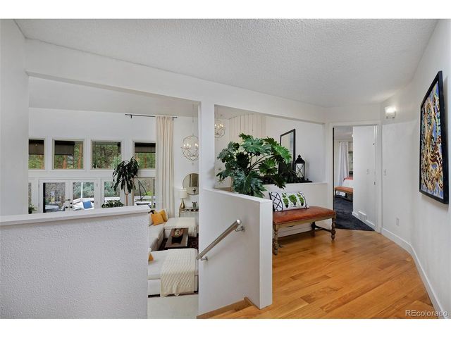 4693 Cheyenne Dr, Larkspur, CO 80118