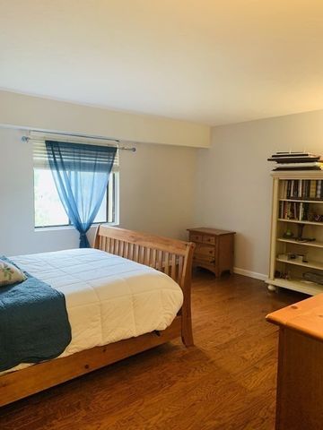 685 Oak Street 13-10, Brockton, MA 02301