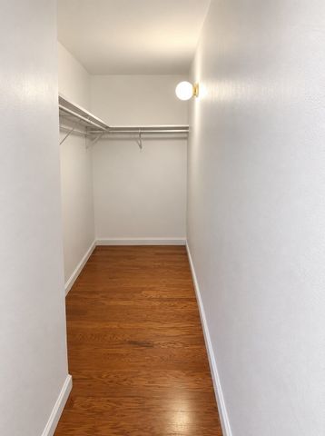685 Oak Street 13-10, Brockton, MA 02301