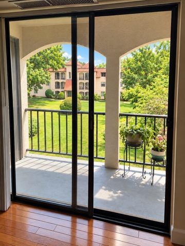 685 Oak Street 13-10, Brockton, MA 02301