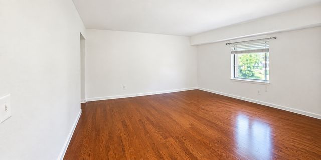 685 Oak Street 13-10, Brockton, MA 02301