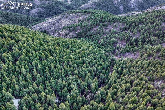 W Sampson Road, Littleton, CO 80127