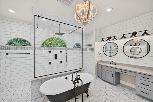 15406 Hunters Bend Drive, Tomball, TX 77377