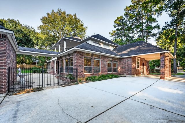 15406 Hunters Bend Drive, Tomball, TX 77377