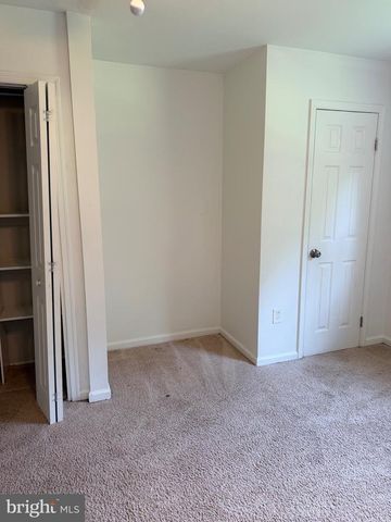 3723 FORESTDALE AVE, Woodbridge, VA 22193