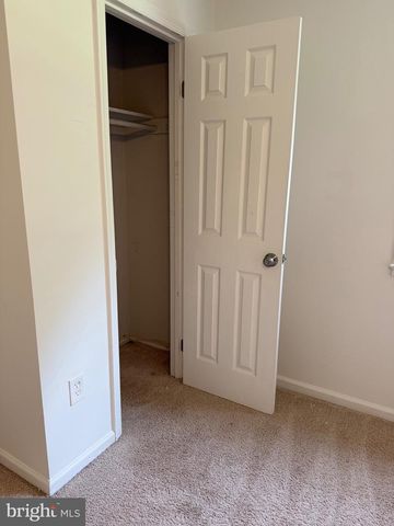 3723 FORESTDALE AVE, Woodbridge, VA 22193