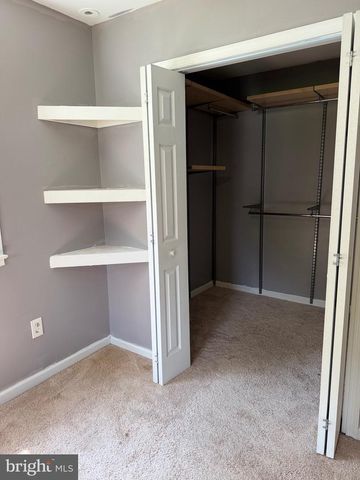 3723 FORESTDALE AVE, Woodbridge, VA 22193