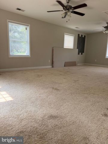 3723 FORESTDALE AVE, Woodbridge, VA 22193