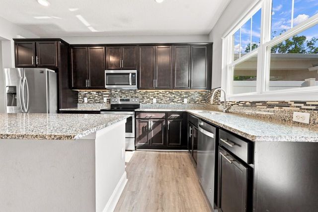 1511 SWEET APPLE STREET, Oakland, FL 34787