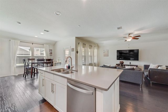 2922 Ash Avenue, Melissa, TX 75454