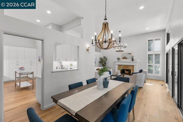 1932 Piper Ridge Ct, Walnut Creek, CA 94597