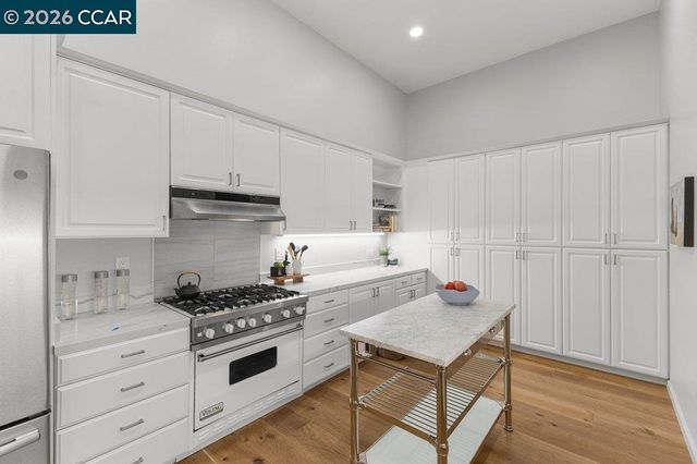 1932 Piper Ridge Ct, Walnut Creek, CA 94597