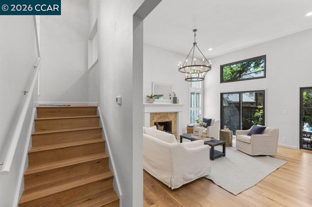 1932 Piper Ridge Ct, Walnut Creek, CA 94597