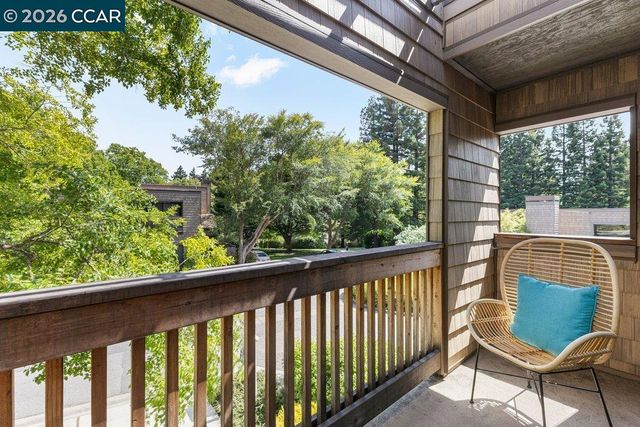 1932 Piper Ridge Ct, Walnut Creek, CA 94597