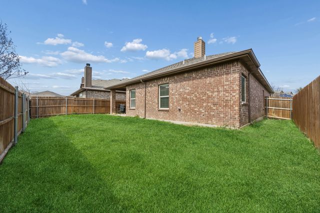 337 Delgany Trail, Fort Worth, TX 76052