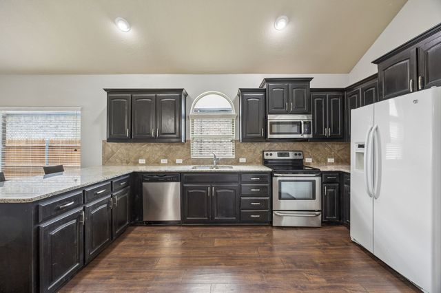 337 Delgany Trail, Fort Worth, TX 76052