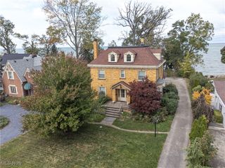 3031 E Erie Avenue, Lorain, OH 44052